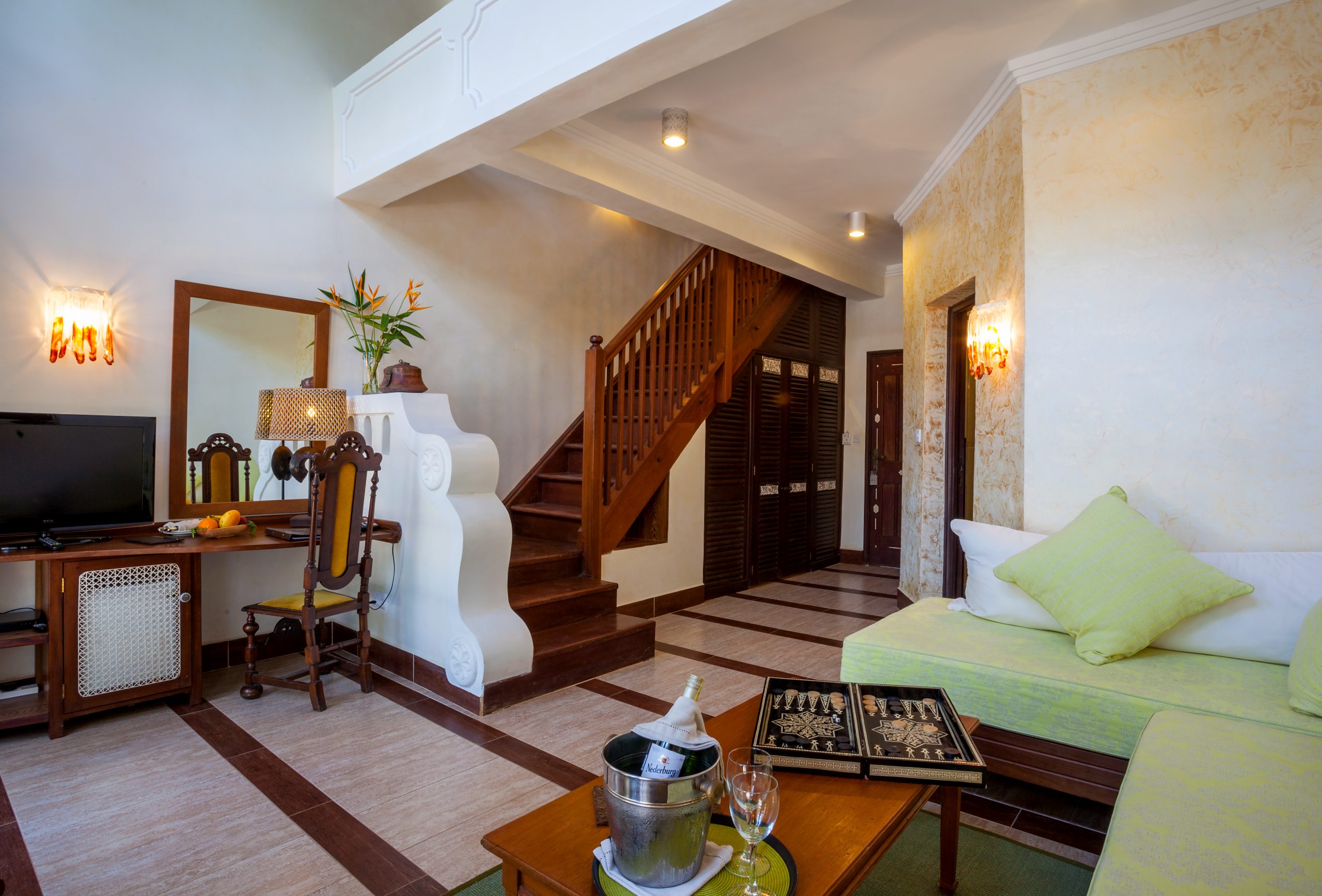 ROOM12_0483